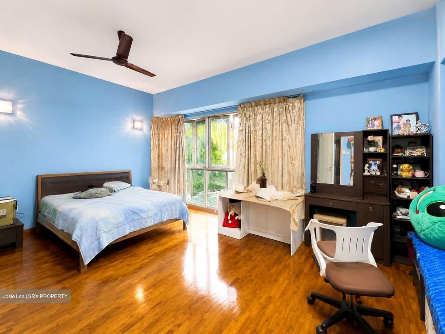 Mimosa Terrace (D28), Terrace #586431161